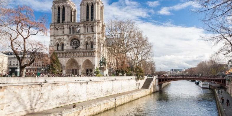 notre-dame-paris-xlarge
