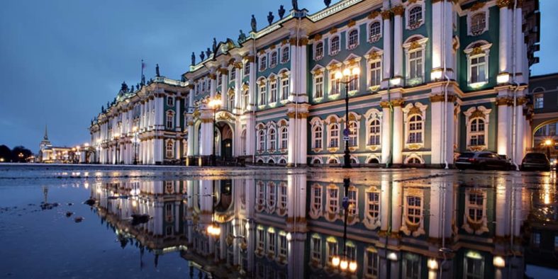 state-hermitage-museum-exterior-st-petersburg-russia-1000x563 state-hermitage-museum-exterior-st-petersburg-russia-1000x563